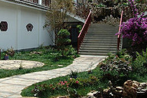 Huama Lijiang